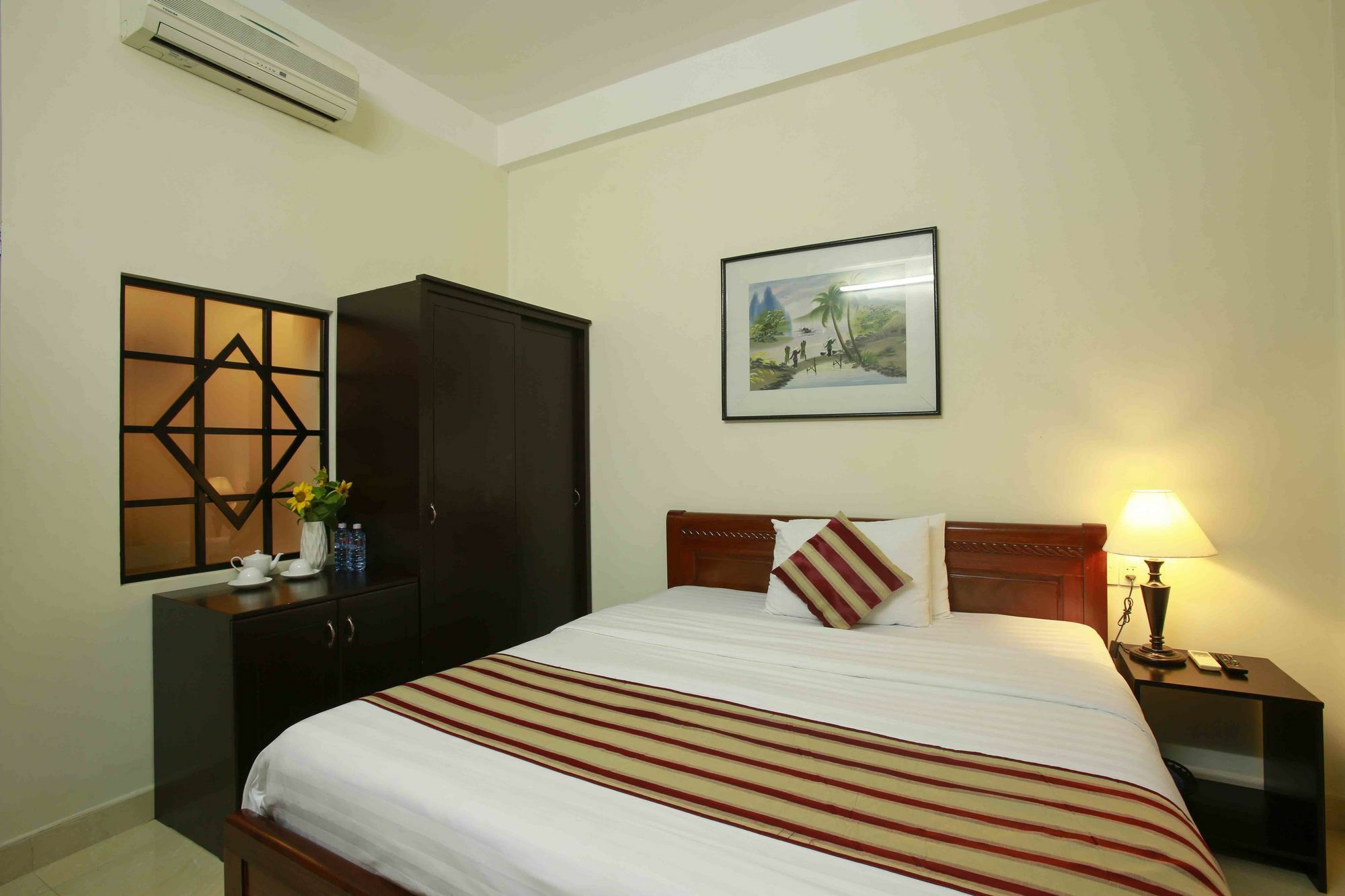 Homestay Do River *
